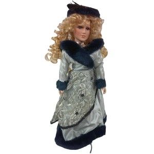 Duck House Heirloom Porcelain Doll Lily Blond Hair Gray Eyes with Box D14-4033